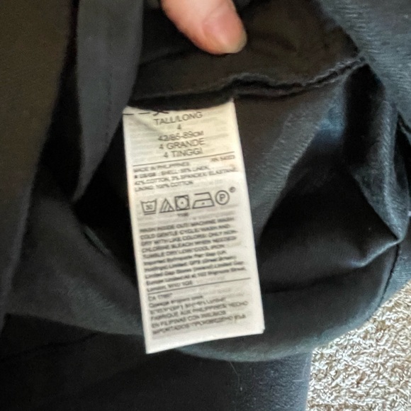 BANANA REPUBLIC NWT Romper size 4t - Picture 3 of 3